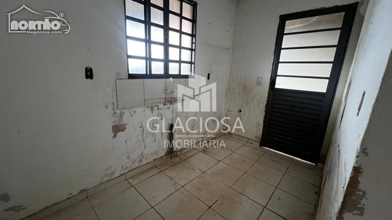 Casa à venda com 3 quartos, 80m² - Foto 9