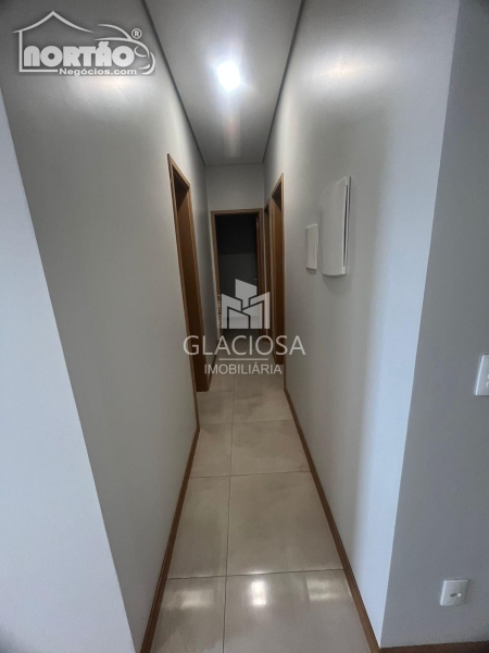 Casa à venda com 4 quartos, 82m² - Foto 4