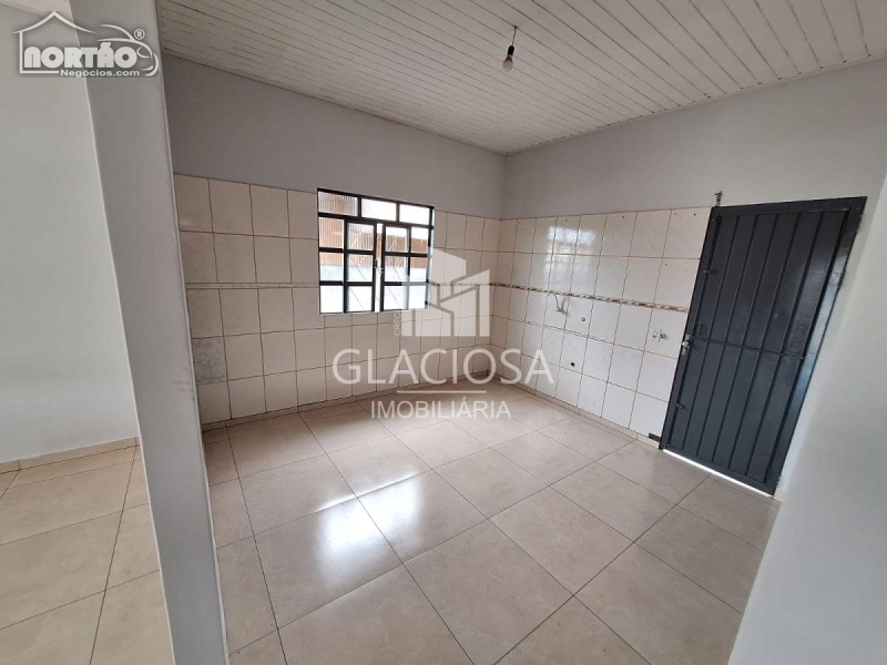 Casa à venda com 3 quartos - Foto 4