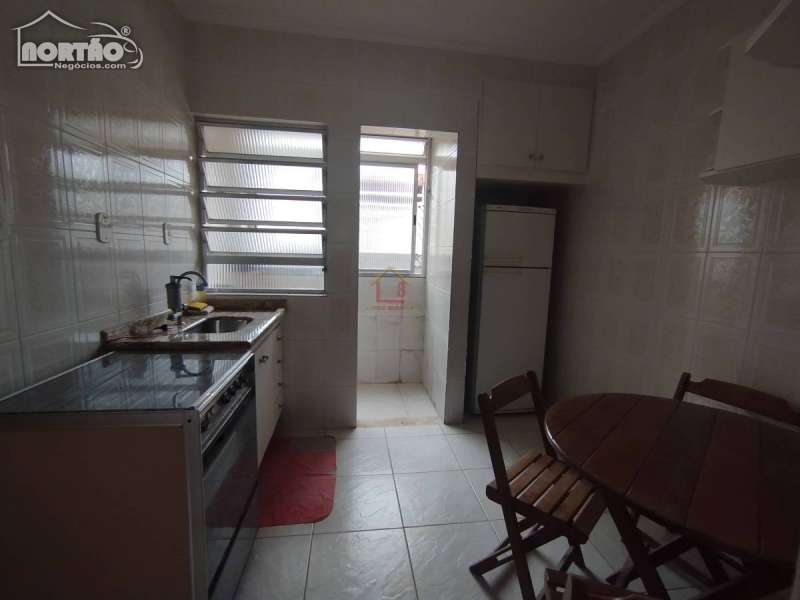 Apartamento a venda no AVIAÇÃO em Praia Grande/SP