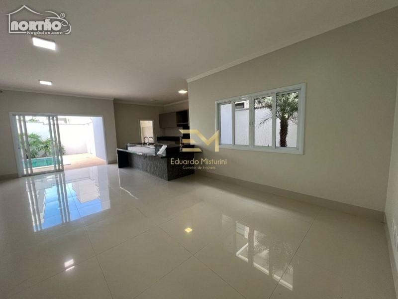 CASA para locação no PORTAL DA MATA em Sinop/MT