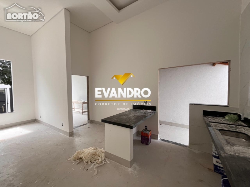 CASA A VENDA NO PARQUE OHARA EM CUIABÁ/MT