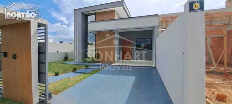 CASA A VENDA NO JARDIM BOUGAINVILLE EM SINOP/MT