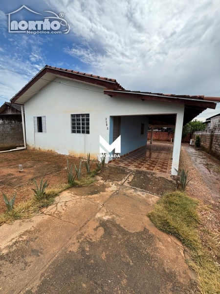 Casa à venda com 3 quartos - Foto 2