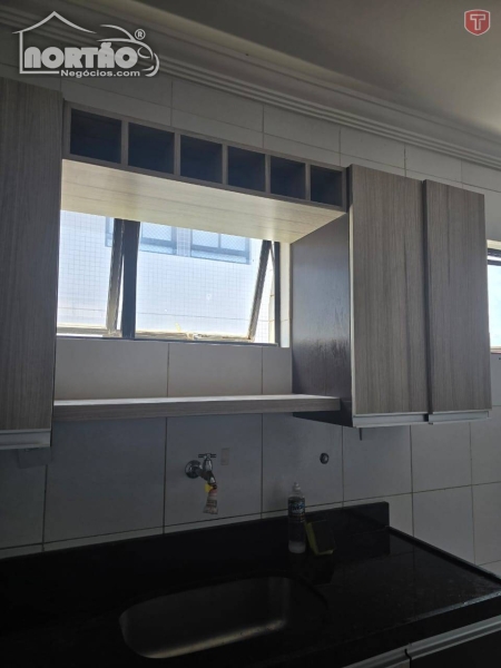 Casa à venda com 3 quartos, 60m² - Foto 6