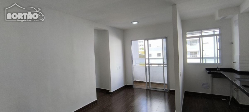 Casa à venda com 4 quartos, 58m² - Foto 4