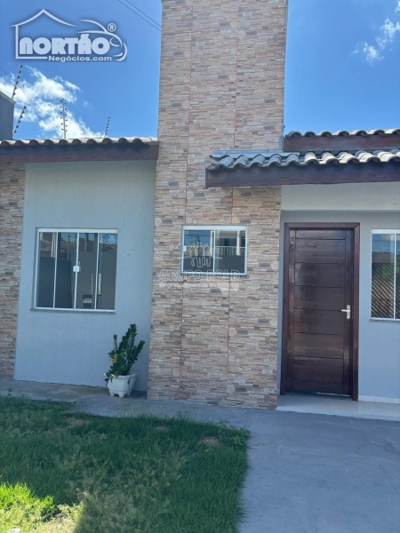 CASA A VENDA NO JARDIM DAS ACÁCIAS EM SINOP/MT