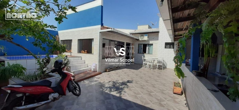 CASA A VENDA NO AQUARELA BRASIL EM SINOP/MT