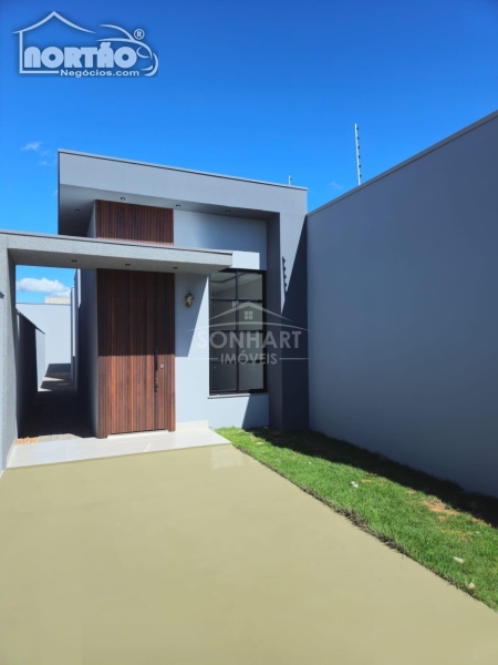 CASA A VENDA NO JARDIM MILAO 2 EM SINOP/MT