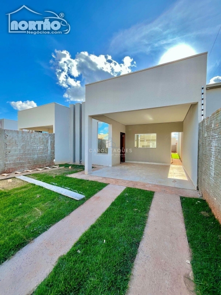 CASA a venda no JARDIM DOS IPÊS em Sinop/MT