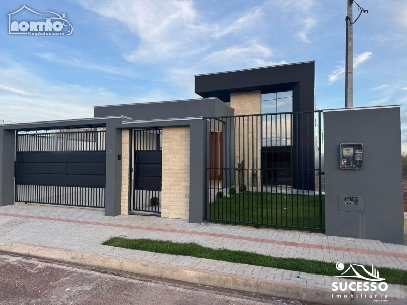 CASA a venda no LOTEAMENTO QUATRO ESTAÇÕES BOULEVARD em Sinop/MT