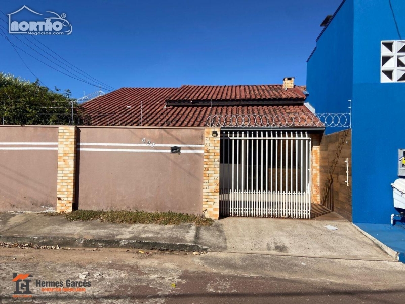 CASA para locação no PARQUE DAS ARARAS em Sinop/MT