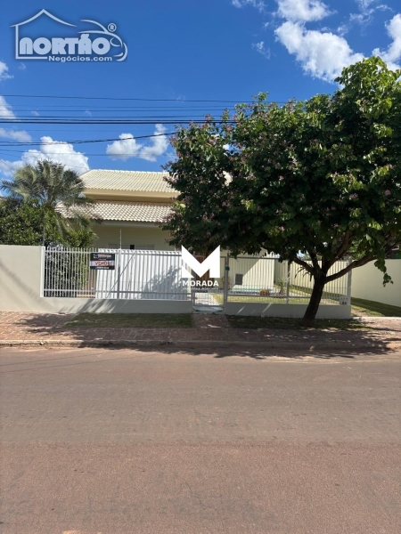 CASA a venda no CENTRO em Juara/MT