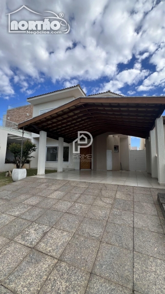 Casa à venda, 261m² - Foto 2