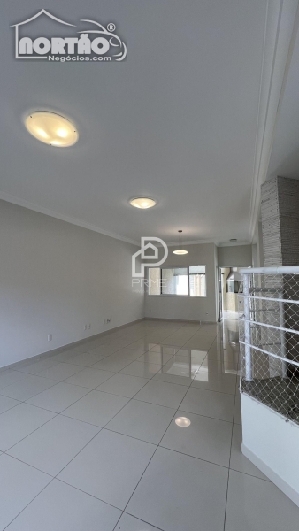 Casa à venda, 261m² - Foto 3