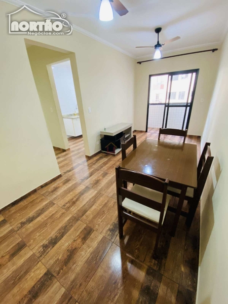 APARTAMENTO PARA LOCAÇÃO NO OCIAN EM PRAIA GRANDE/SP