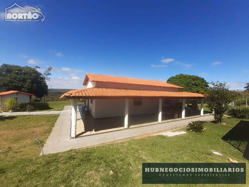 Casa à venda com 4 quartos, 14m² - Foto 5