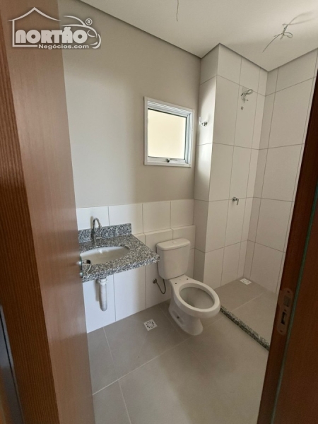 Casa à venda com 3 quartos, 66m² - Foto 9