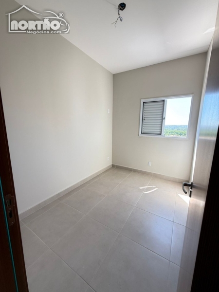 Casa à venda com 3 quartos, 66m² - Foto 10
