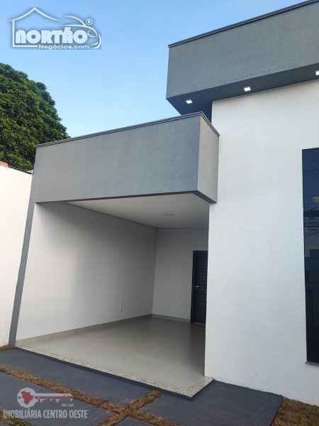 CASA A VENDA NO JARDIM CELESTE EM SINOP/MT