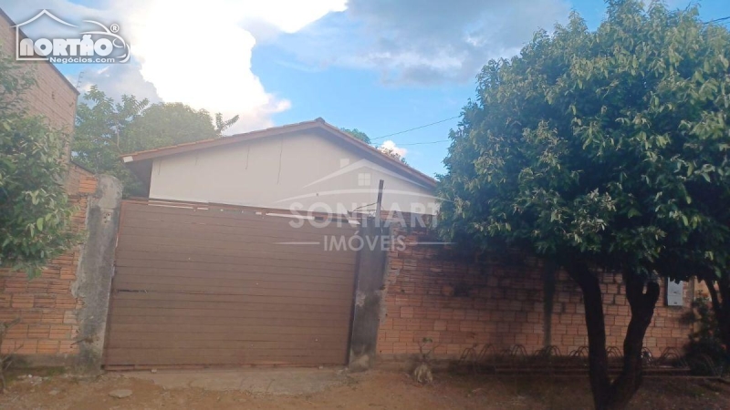CASA a venda no DAURY RIVA em Sinop/MT