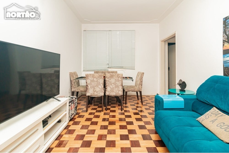 APARTAMENTO A VENDA NO MONT SERRAT EM PORTO ALEGRE/RS