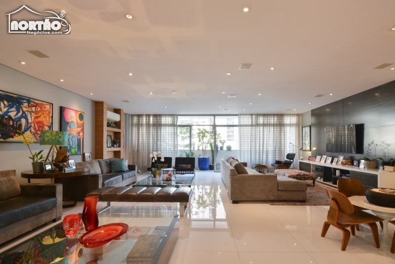 Apartamento a venda no SANTA CECÍLIA em São Paulo/SP