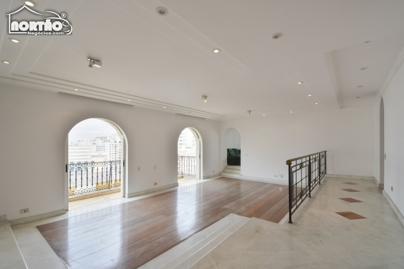 Apartamento a venda no SANTA CECÍLIA em São Paulo/SP