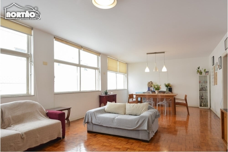 Apartamento a venda no SANTA CECÍLIA em São Paulo/SP