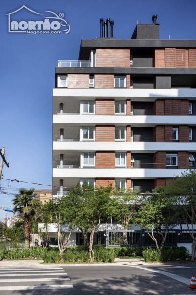 APARTAMENTO A VENDA NO MENINO DEUS EM PORTO ALEGRE/RS