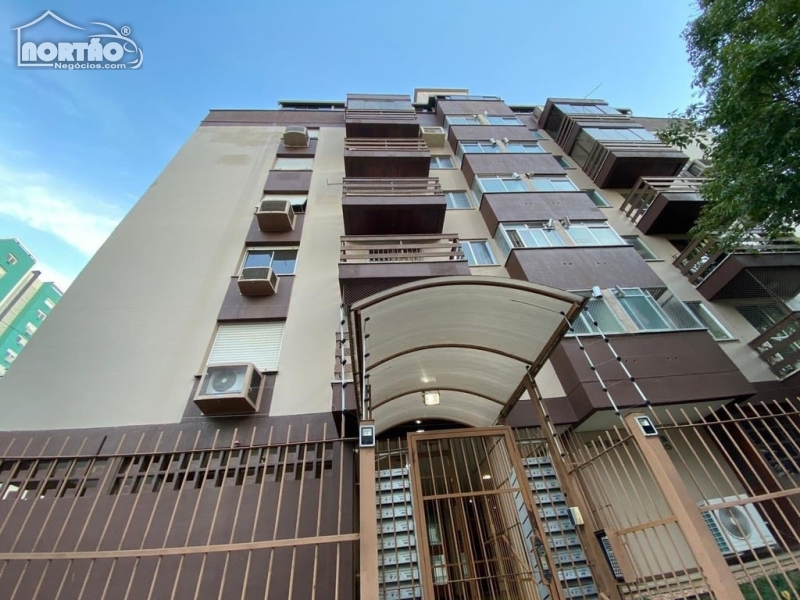 APARTAMENTO A VENDA NO PASSO DA AREIA EM PORTO ALEGRE/RS