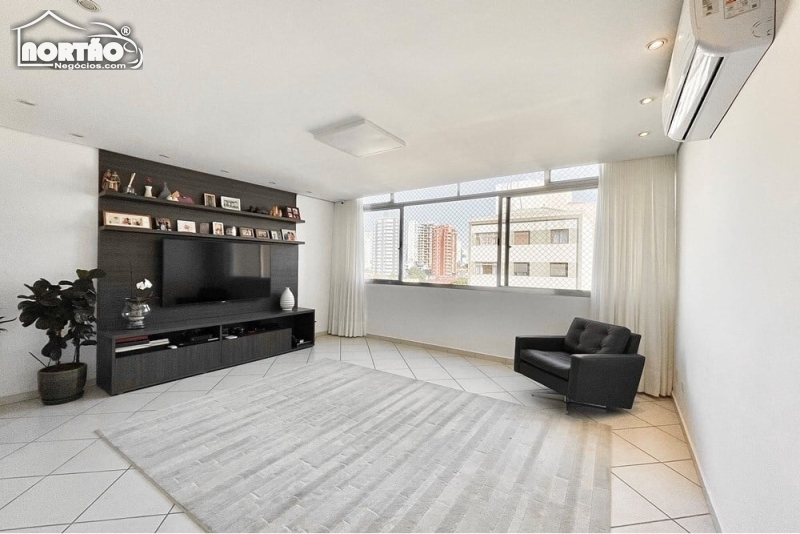 Apartamento a venda no ACLIMAÇÃO em São Paulo/SP