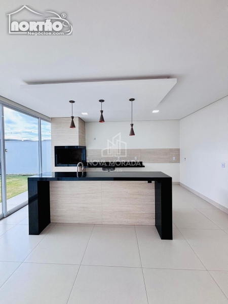 Casa à venda com 4 quartos, 168m² - Foto 5