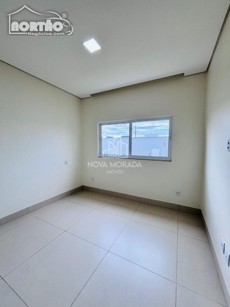 Casa à venda com 4 quartos, 168m² - Foto 7