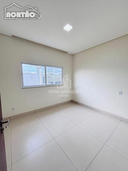 Casa à venda com 4 quartos, 168m² - Foto 8