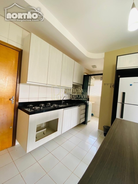 Casa à venda com 3 quartos, 64m² - Foto 10