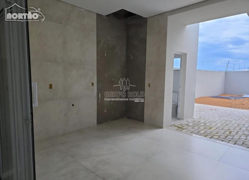 Casa à venda com 4 quartos, 118m² - Foto 9