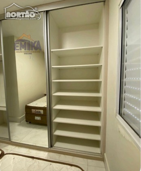 Casa à venda com 3 quartos, 53m² - Foto 8
