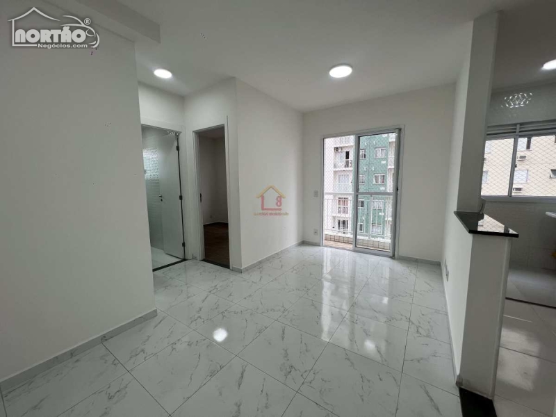Apartamento a venda no OCIAN em Praia Grande/SP