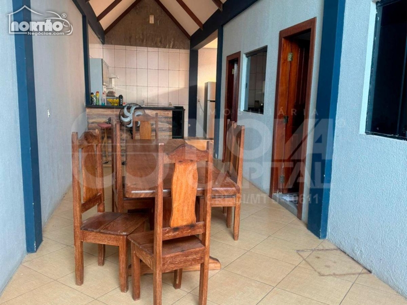 Casa à venda com 4 quartos, 250m² - Foto 4