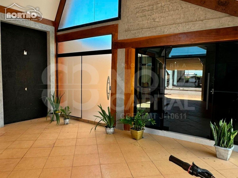 Casa à venda com 4 quartos, 250m² - Foto 8