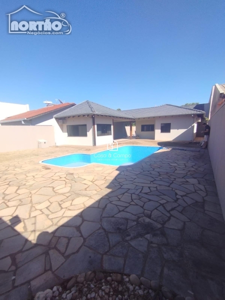 CASA a venda no JARDIM JACARANDÁS em Sinop/MT