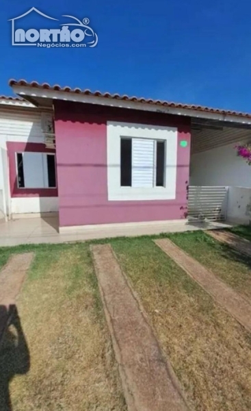 Casa à venda com 2 quartos, 83m² - Foto 4