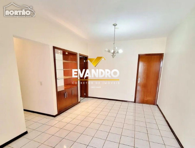 APARTAMENTO A VENDA NO JARDIM ACLIMAÇÃO EM CUIABÁ/MT