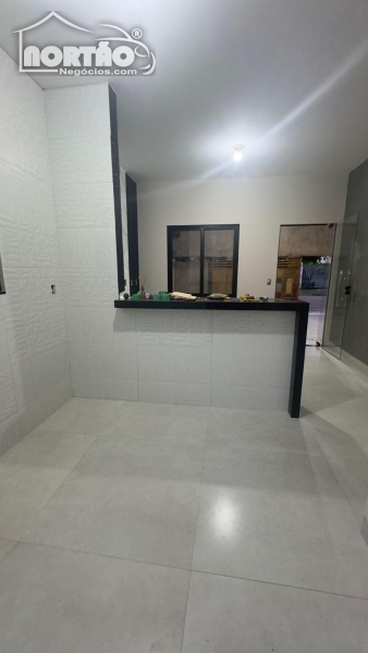 Casa à venda com 3 quartos, 98m² - Foto 7