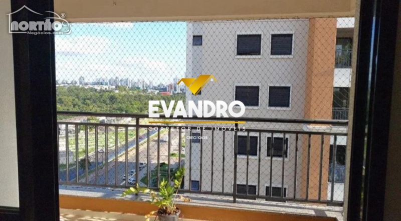 Casa à venda com 2 quartos, 78m² - Foto 2