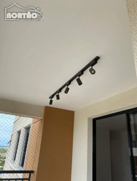Casa à venda com 2 quartos, 78m² - Foto 4