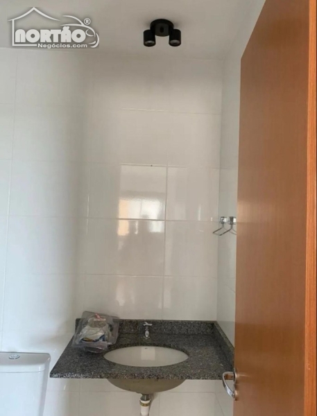 Casa à venda com 2 quartos, 78m² - Foto 6