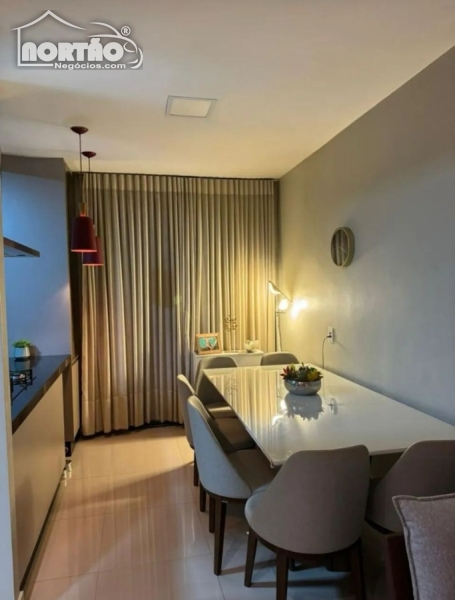 Casa à venda com 2 quartos, 90m² - Foto 7