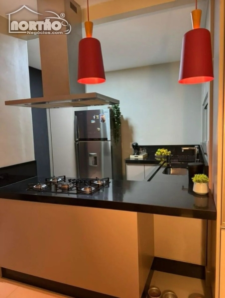 Casa à venda com 2 quartos, 90m² - Foto 8